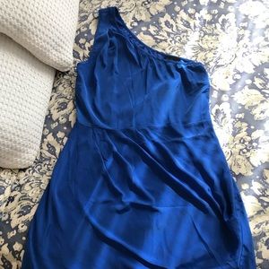 One shoulder blue dress
